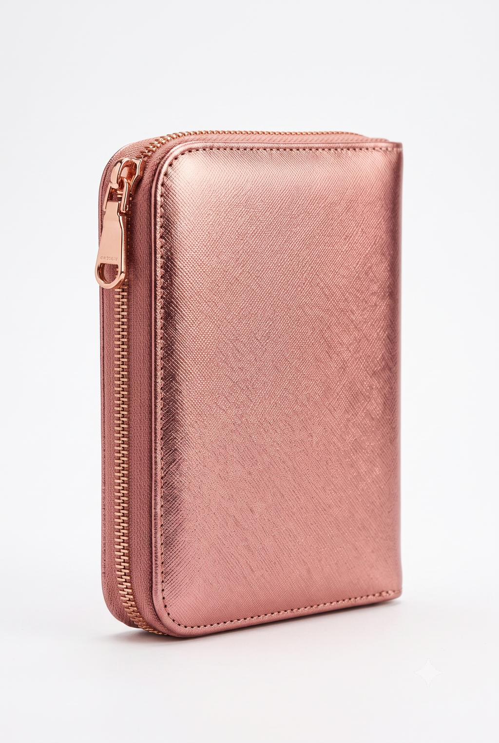 Pochette de rangement à bijoux de voyage en cuir Saffiano matelassé couleur or rose, avec compartiments pour collier, boucles d'oreilles et bagues
Product Type