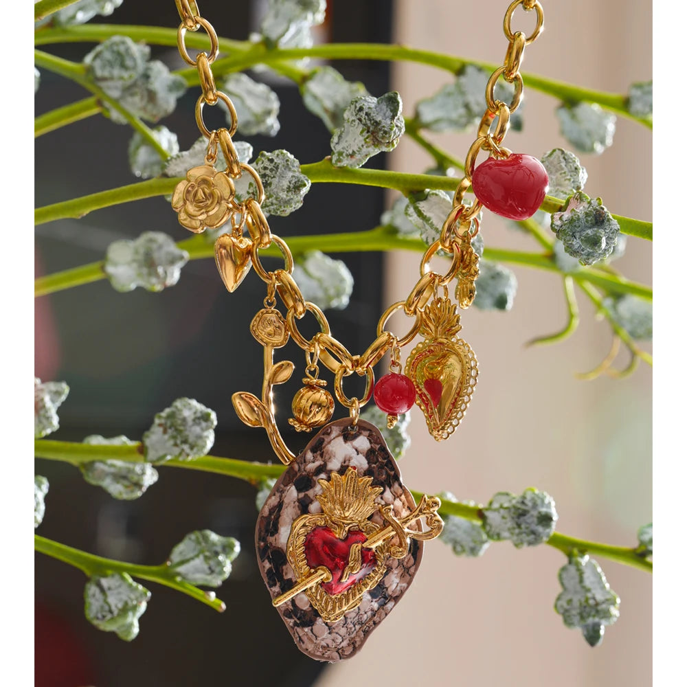 Collier Romane
