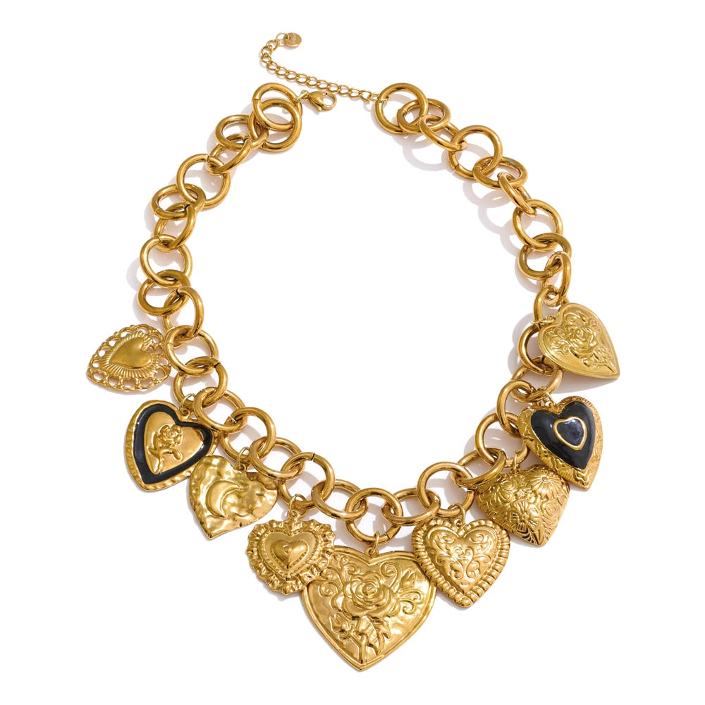 Collier Mayyar
